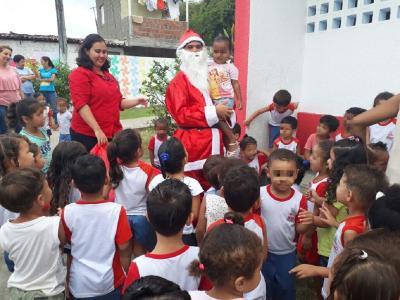 Natal Solidário encerra calendário social do Ser Educacional